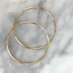 10k real Yellow gold, round tube, hoop earrings
